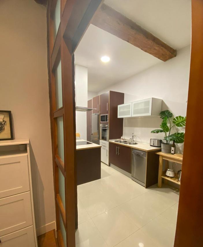 Apartamento Bailen Vivienda Turistica Reformada Bilbao Exterior foto